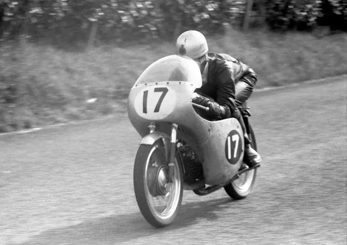 Framed Print : Jim Baughn (EMC) 1959 Ultra Lightweight Ulster Grand Prix Framed Print : Jim Baughn (EMC) 1959 Ultra Lightweight Ulster Grand Prix