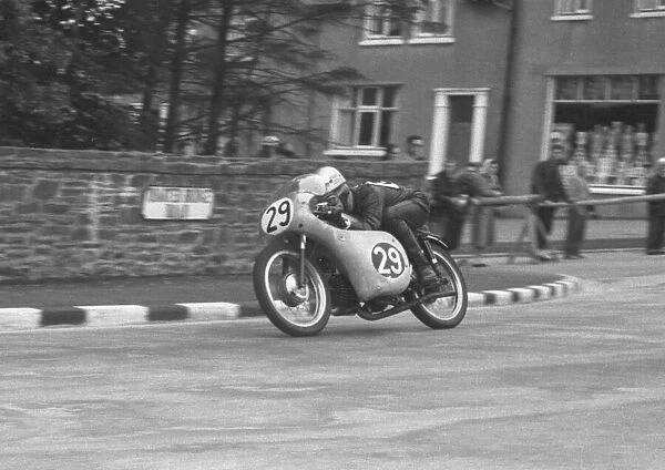 Jim Baughn (EMC) 1960 Ultra Lightweight TT