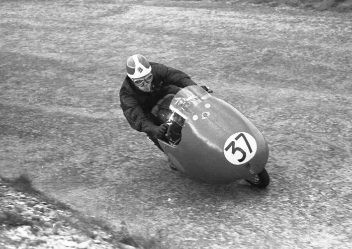 Framed Print : Jim Baughn (MV) 1957 Lightweight TT practice Framed Print : Jim Baughn (MV) 1957 Lightweight TT practice