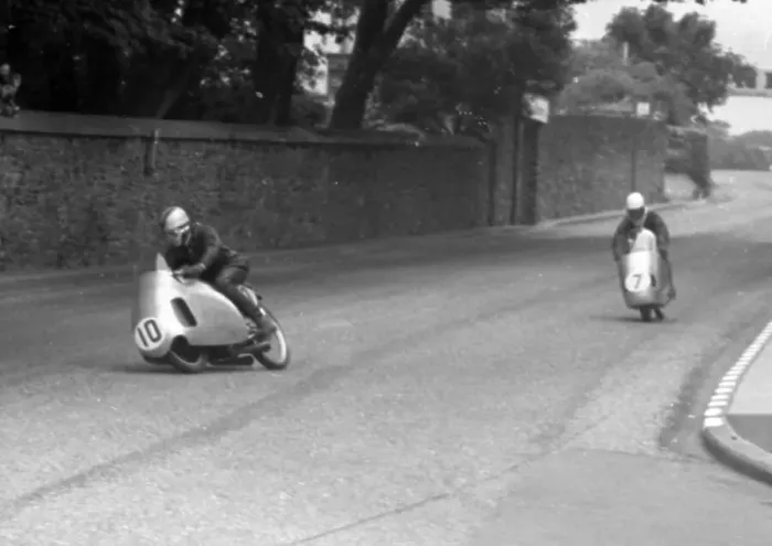 Framed Print : Jim Dakin EMC Bill Maddrick MV 1957 Ultra Lightweight TT Framed Print : Jim Dakin EMC Bill Maddrick MV 1957 Ultra Lightweight TT