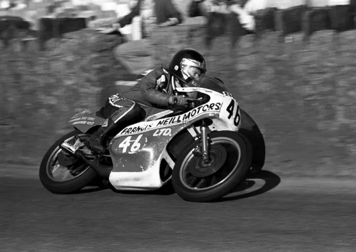Framed Print : Jim Dunlop (Yamaha) 1979 Southern 100 Framed Print : Jim Dunlop (Yamaha) 1979 Southern 100