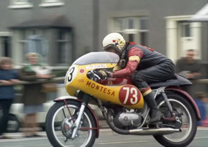 Framed Print : Jim Evans (Montesa) 1971 Production TT Framed Print : Jim Evans (Montesa) 1971 Production TT