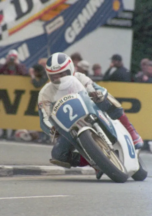 Framed Print : Jim Hodson (Yamaha) 1987 Junior TT Framed Print : Jim Hodson (Yamaha) 1987 Junior TT