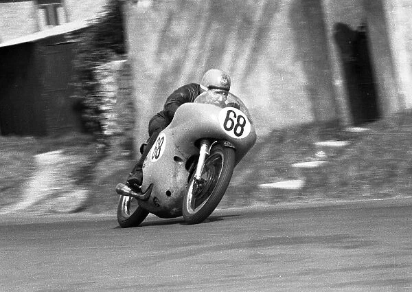 Jim Lee (Norton) 1963 Senior Manx Grand Prix