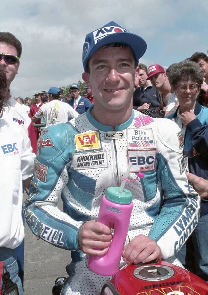 Jim Moodie (Yamaha) 1993 Supersport 400 TT