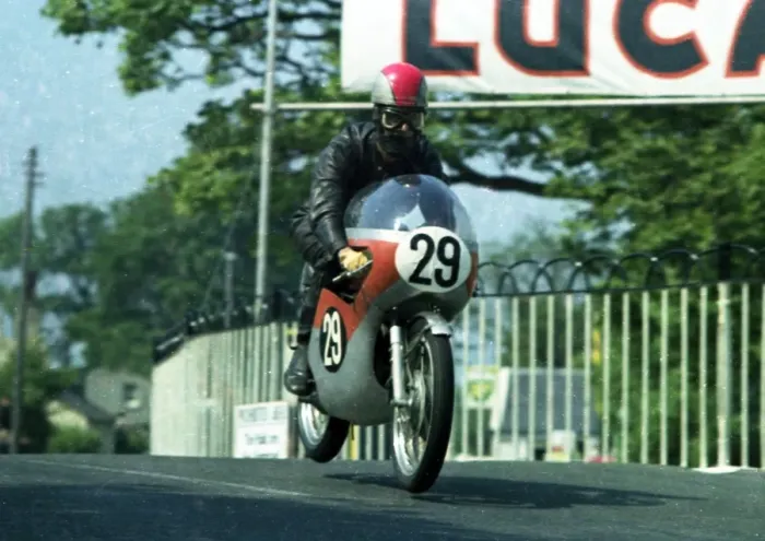 Framed Print : Jim Pink (Honda) 1967 Ultra Lightweight TT Framed Print : Jim Pink (Honda) 1967 Ultra Lightweight TT