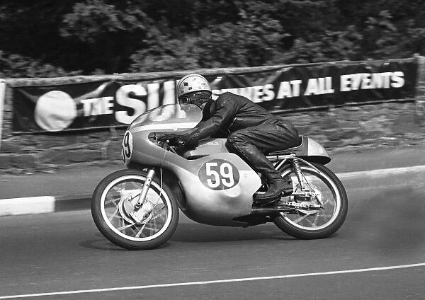 Jim Pink (Tohatsu) 1966 Ultra Lightweight TT