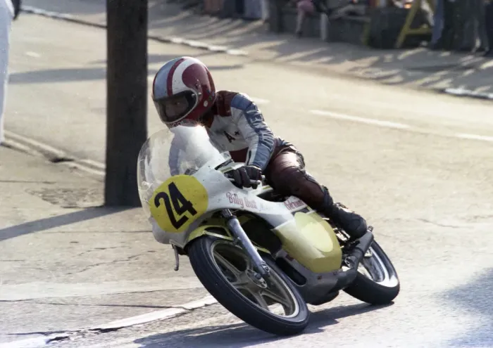Framed Print : Jim Scott (Yamaha) 1978 Senior TT Framed Print : Jim Scott (Yamaha) 1978 Senior TT