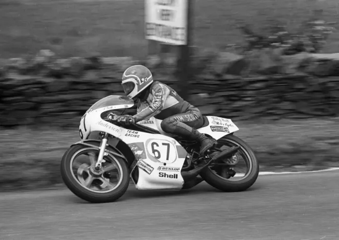 Framed Print : Jim Scott (Yamaha) 1980 Classic TT Framed Print : Jim Scott (Yamaha) 1980 Classic TT