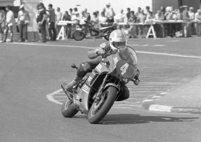 Framed Print : Jim Wells (Kawasaki) 1984 Production TT Framed Print : Jim Wells (Kawasaki) 1984 Production TT