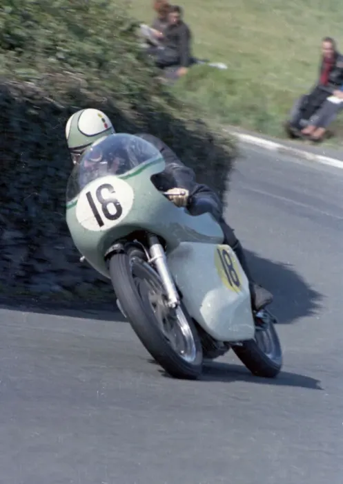 Framed Print : Jimmy Guthrie jnr (Norton) 1967 Senior Manx Grand Prix