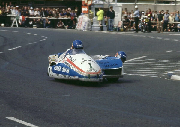 Jock Taylor & Benga Johannson (Fowler Yamaha) 1982 Sidecar TT