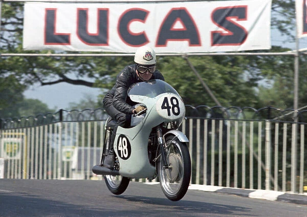 Joe Chapman (Honda) 1967 Ultra Lightweight TT