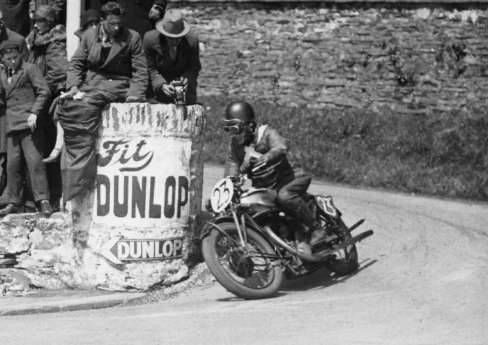Framed Print : Joe Craig (Norton) 1927 Senior TT