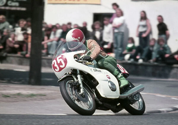 Joe Lindsay (Kawasaki) 1976 Production TT