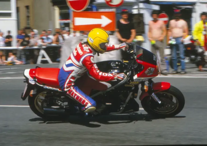 Framed Print : Joey Dunlop (Honda) 1984 Production TT Framed Print : Joey Dunlop (Honda) 1984 Production TT