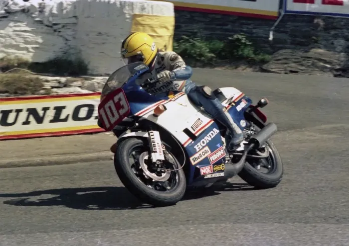 Framed Print : Joey Dunlop (Honda) 1986 Production C TT Framed Print : Joey Dunlop (Honda) 1986 Production C TT