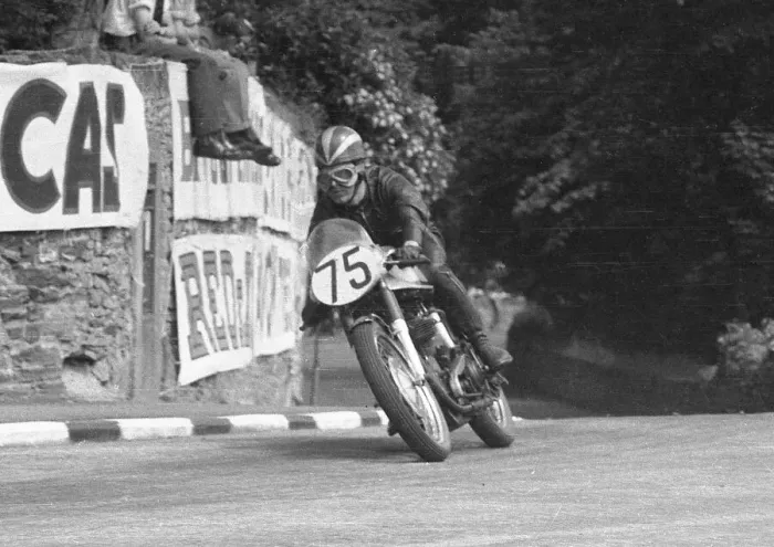 Framed Print : John Banks (Norton) 1957 Senior TT Framed Print : John Banks (Norton) 1957 Senior TT