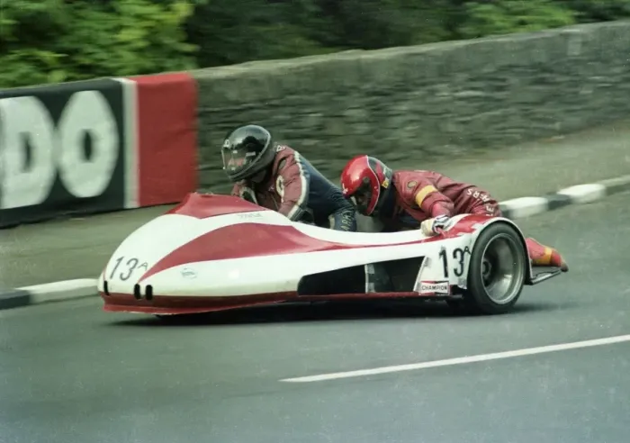 Framed Print : John Barker / Alan Langton (Yamaha) 1983 Sidecar TT Framed Print : John Barker / Alan Langton (Yamaha) 1983 Sidecar TT