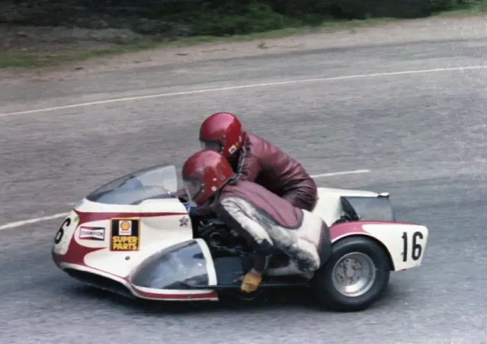 Framed Print : John Barker & Nick Cutmore (Yamaha) 1978 Sidecar TT Framed Print : John Barker & Nick Cutmore (Yamaha) 1978 Sidecar TT