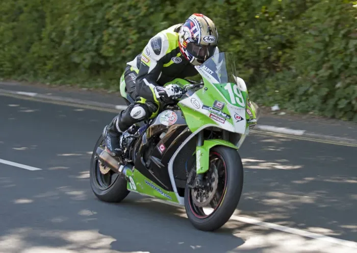 Framed Print : John Barton (Kawasaki) 2015 Lightweight TT Framed Print : John Barton (Kawasaki) 2015 Lightweight TT