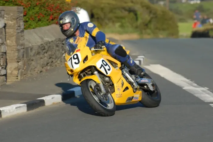Framed Print : John Batty (Suzuki) 2011 Southern 100 Framed Print : John Batty (Suzuki) 2011 Southern 100