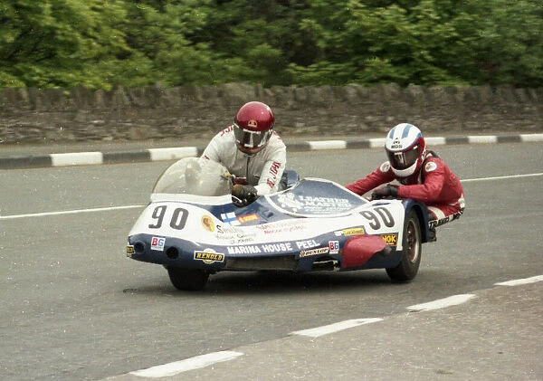 John Bullivant and Mike Cain (Suzuki) 1985 Sidecar TT