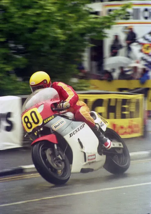 Framed Print : John Caffrey (Yamaha) 1987 Senior TT Framed Print : John Caffrey (Yamaha) 1987 Senior TT