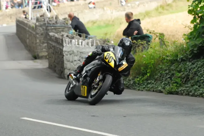 Framed Print : John Coleman (Yamaha) 2016 Southern 100 Framed Print : John Coleman (Yamaha) 2016 Southern 100