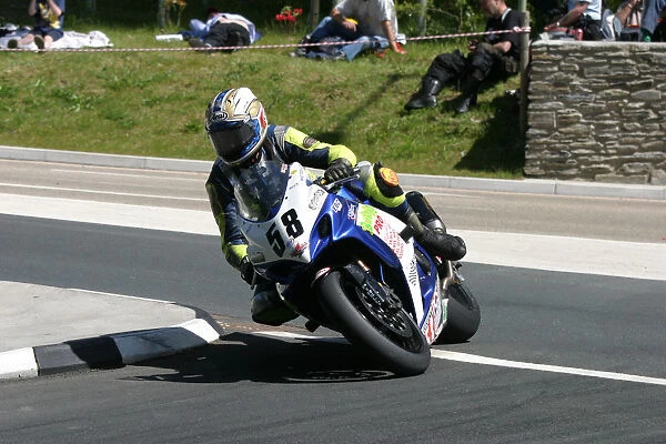 John Crellin (Suzuki) 2009 Superbike TT