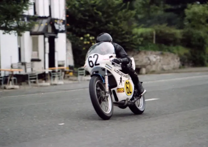 Framed Print : John Crellin (Yamaha) 1980 Senior Manx Grand Prix Framed Print : John Crellin (Yamaha) 1980 Senior Manx Grand Prix