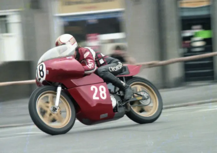 Framed Print : John Cronshaw (Unity BSA) 1981 Newcomers Manx Grand Prix Framed Print : John Cronshaw (Unity BSA) 1981 Newcomers Manx Grand Prix