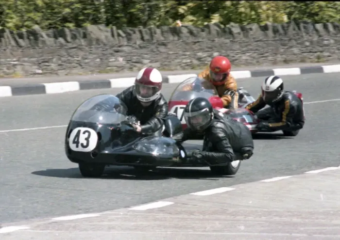 Framed Print : John Davies & William Williams (Crooks Suzuki) 1979 Sidecar TT Framed Print : John Davies & William Williams (Crooks Suzuki) 1979 Sidecar TT