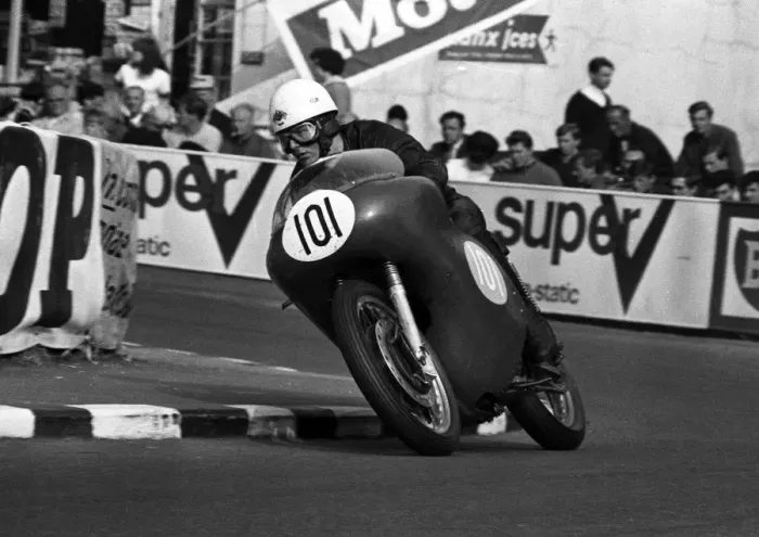 Framed Print : John Denty (AJS) 1966 Junior TT Framed Print : John Denty (AJS) 1966 Junior TT