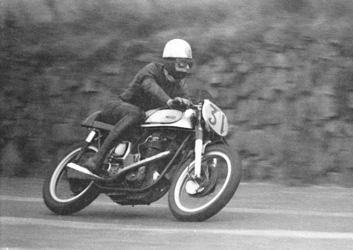 Framed Print : John E Griffiths (Norton) 1958 Senior Snaefell Manx Grand Prix Framed Print : John E Griffiths (Norton) 1958 Senior Snaefell Manx Grand Prix