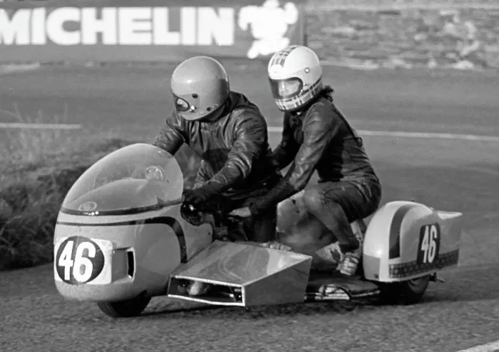 Framed Print : John Graham Ian Forrest Suzuki 1975 500 Sidecar TT Framed Print : John Graham Ian Forrest Suzuki 1975 500 Sidecar TT