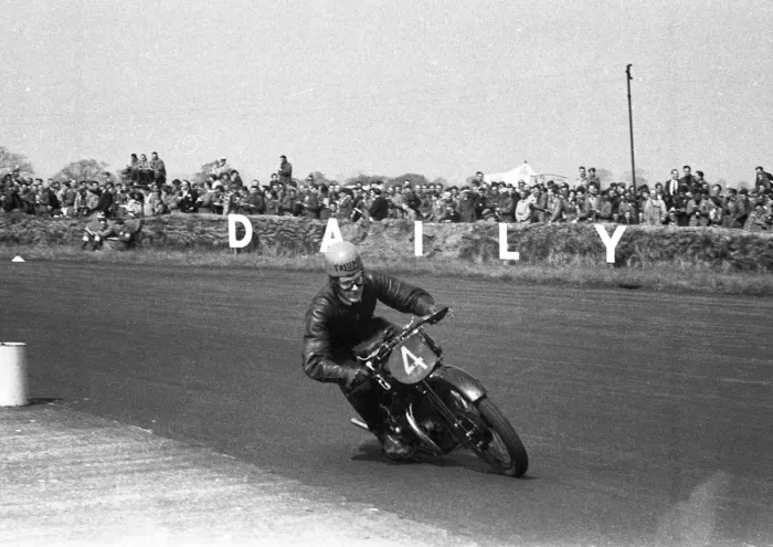 Framed Print : John Griffith (Rudge) 1954 Silverstone Saturday Vintage race Framed Print : John Griffith (Rudge) 1954 Silverstone Saturday Vintage race