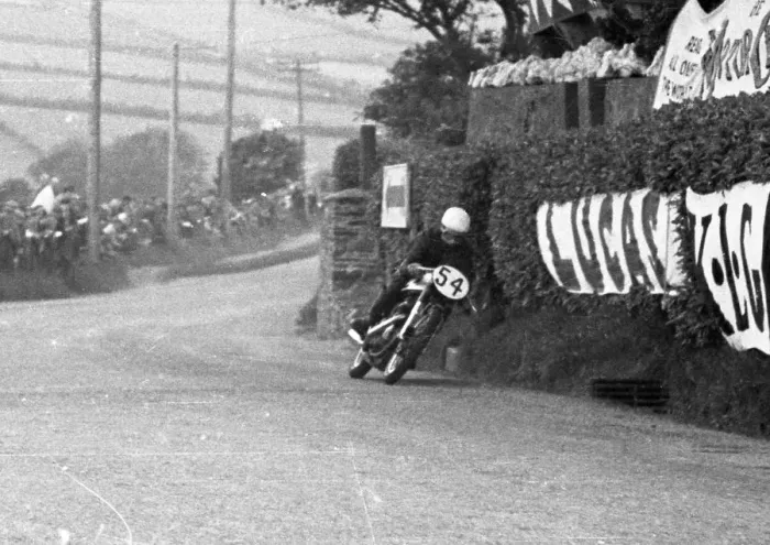 Framed Print : John Hartle (Norton) 1955 Senior TT Framed Print : John Hartle (Norton) 1955 Senior TT