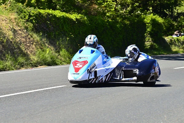 John Holden & Dan Sayle (LCR Honda) 2015 Sidecar TT