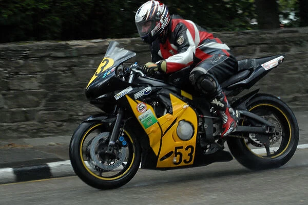 John Hulley (Yamaha) 2009 Senior Manx Grand Prix
