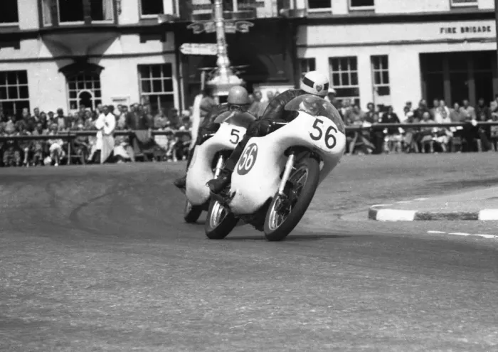 Framed Print : John Hurlstone (Norton) 1960 Junior TT Framed Print : John Hurlstone (Norton) 1960 Junior TT