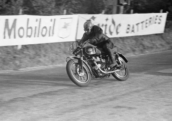 Framed Print : John Kendall (AJS) 1951 Senior Clubman TT Framed Print : John Kendall (AJS) 1951 Senior Clubman TT