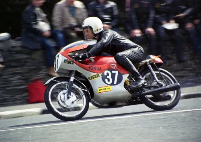 Framed Print : John Lawley (Honda) 1974 Ultra Lightweight TT Framed Print : John Lawley (Honda) 1974 Ultra Lightweight TT