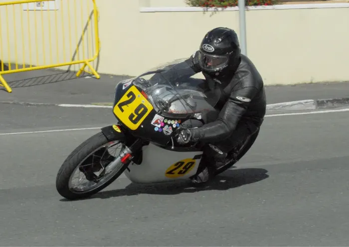 Framed Print : John Leigh Pemberton (Norton) 2016 Senior Classic TT Framed Print : John Leigh Pemberton (Norton) 2016 Senior Classic TT