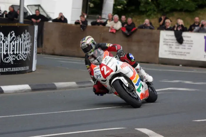 Framed Print : John McGuinness (Honda) 2009 Superstock TT Framed Print : John McGuinness (Honda) 2009 Superstock TT