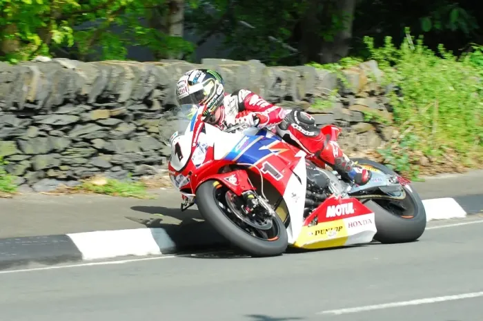 Framed Print : John McGuinness (Honda) 2015 Superbike TT