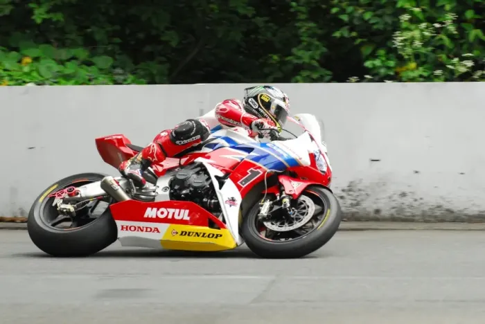 Framed Print : John McGuinness (Honda) 2016 Senior TT Framed Print : John McGuinness (Honda) 2016 Senior TT