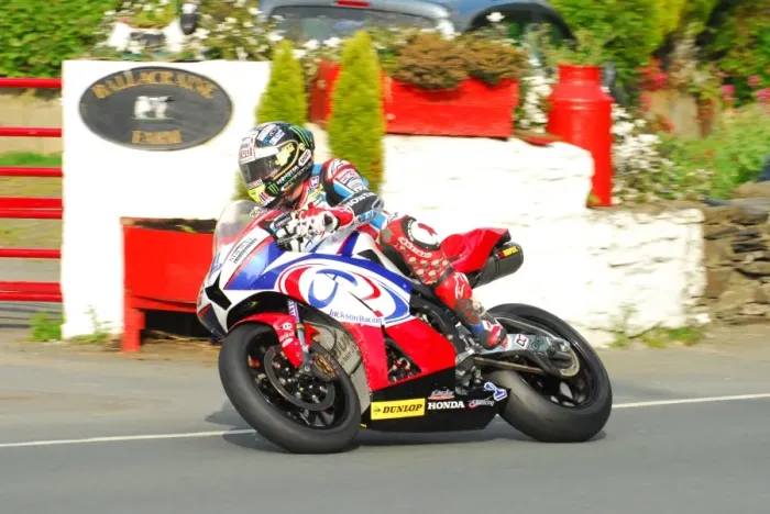 Framed Print : John McGuinness (Honda) 2016 Supersport TT Framed Print : John McGuinness (Honda) 2016 Supersport TT