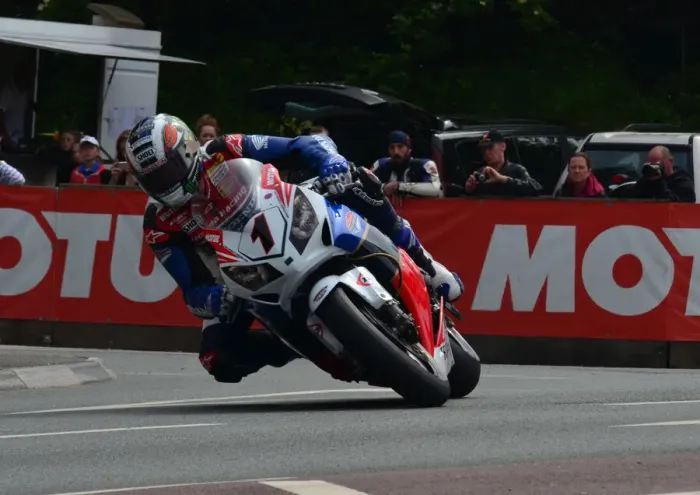 Framed Print : John McGuinness (Honda) at Quarter Bridge 2012 Formula One TT Framed Print : John McGuinness (Honda) at Quarter Bridge 2012 Formula One TT