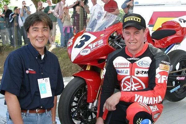John McGuinness and Yoshikazu Koike; 2004 Formula One TT